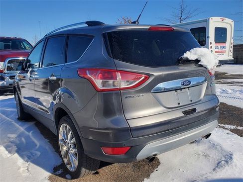 Used 2014 Ford Escape SE w/ SE Chrome Package image 4