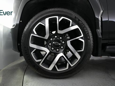 Used 2024 Chevrolet Silverado EV RST image 14