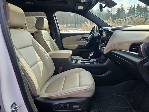 Certified 2023 Chevrolet Traverse Premier image 48