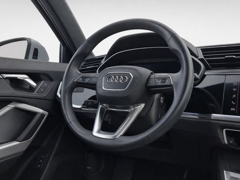 Used 2023 Audi Q3 2.0T Premium Plus w/ Premium Plus Package AWD/4WD image 28