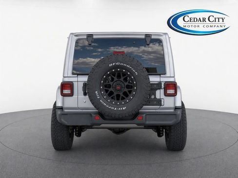Used 2019 Jeep Wrangler Unlimited Rubicon AWD/4WD image 7