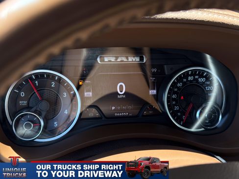 Used 2020 RAM 3500 Laramie AWD/4WD image 35
