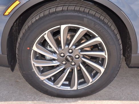 New 2026 Lincoln Corsair Reserve image 37