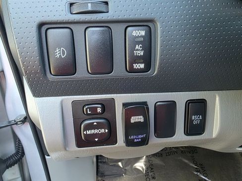Used 2007 Toyota Tacoma 4x4 Double Cab image 48