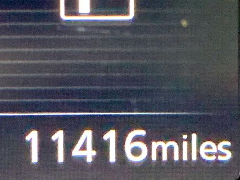 Used 2024 Nissan Kicks SR image 16