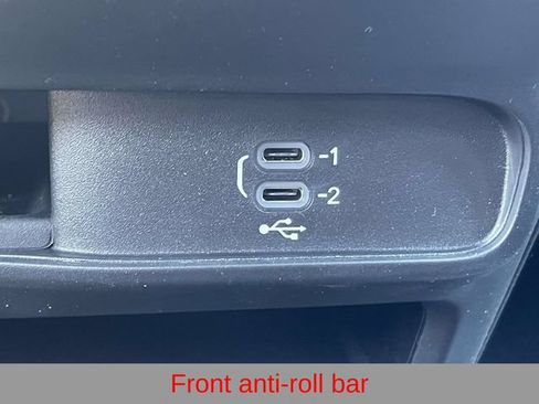 New 2027 Chrysler Pacifica Select FWD image 26