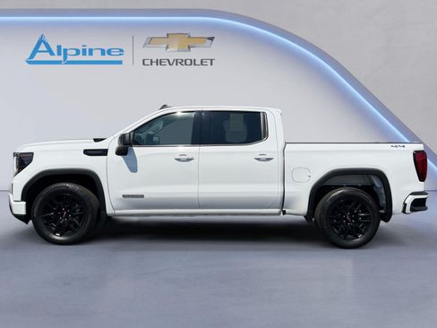 Used 2024 GMC Sierra 1500 Elevation AWD/4WD image 2