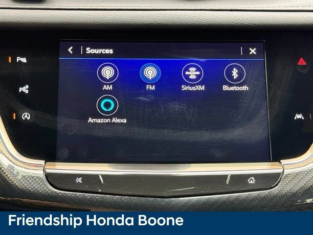 Used 2024 Cadillac XT6 Sport w/ Technology Package AWD/4WD image 31