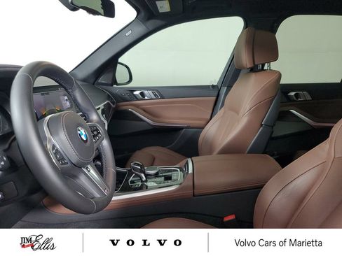 Used 2021 BMW X5 xDrive40i w/ M Sport Package AWD/4WD image 29