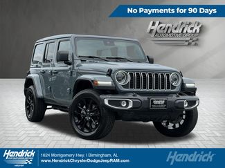 Used 2025 Jeep Wrangler Unlimited Sahara w/ Safety Group AWD/4WD video 1