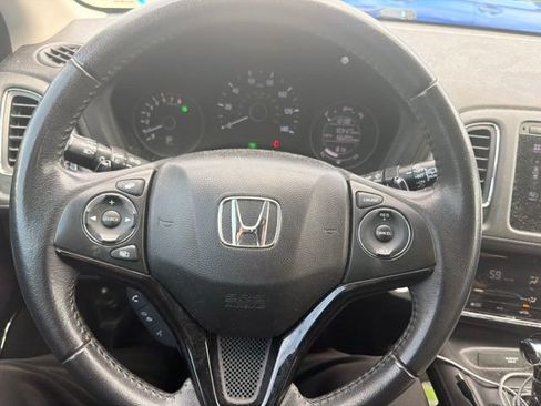 Used 2017 Honda HR-V EX-L image 7