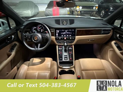 Used 2023 Porsche Macan AWD/4WD image 24