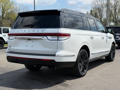 Used 2023 Lincoln Navigator L Black Label AWD/4WD image 8