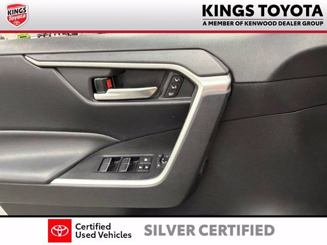 Used 2019 Toyota RAV4 XLE Premium w/ Advanced Technology Package AWD/4WD image 32