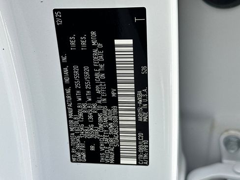 New 2026 Toyota Grand Highlander Limited image 24