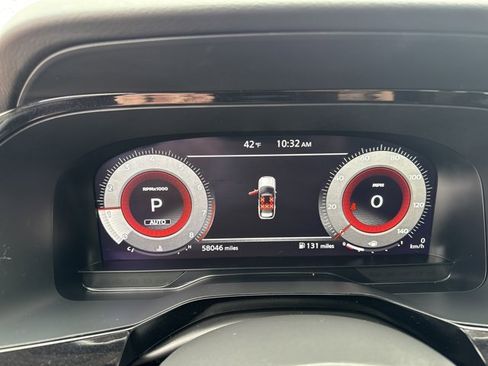 Used 2023 Nissan Pathfinder Platinum image 29