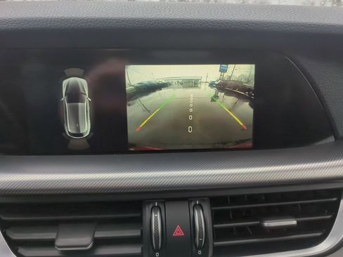 Used 2025 Alfa Romeo Stelvio Sprint w/ Veloce Package image 25