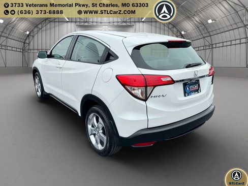 Used 2019 Honda HR-V LX image 5