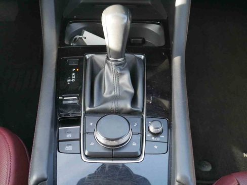 Used 2024 MAZDA MAZDA3 s image 9