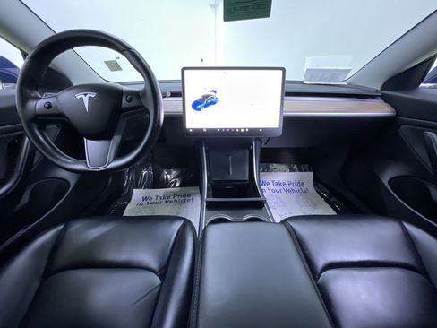 Used 2018 Tesla Model 3 Long Range image 15