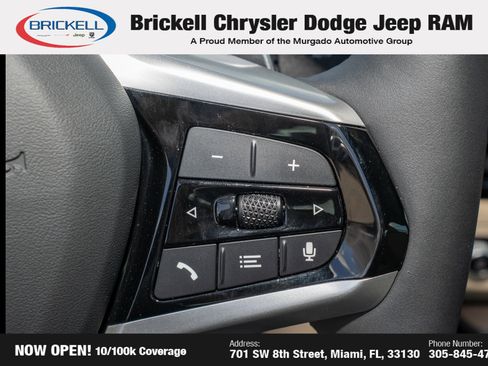 Used 2025 BMW 330i Sedan image 32