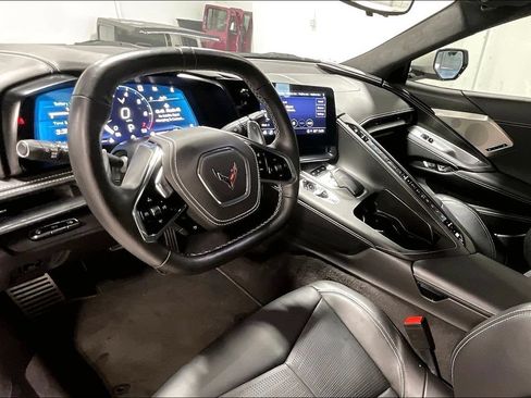 Used 2023 Chevrolet Corvette Stingray Premium Cpe w/ Z51 Performance Package RWD image 18