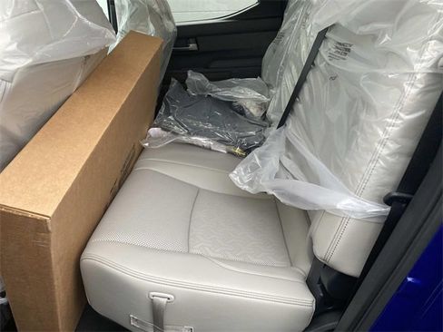 New 2025 Toyota Tacoma Limited image 7