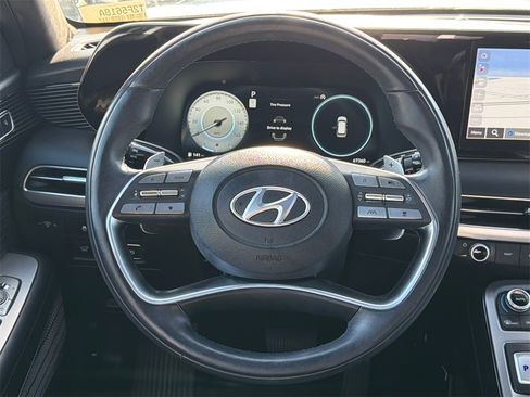 Used 2023 Hyundai Palisade Calligraphy image 24