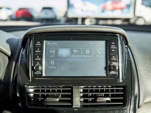 Used 2022 Mitsubishi Eclipse Cross ES image 37