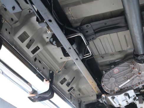 Used 2005 Ford Excursion Limited image 24