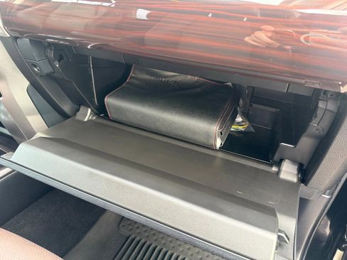 Used 2021 Toyota 4Runner Limited image 27