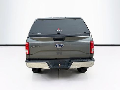 Used 2017 Ford F150 XLT image 7