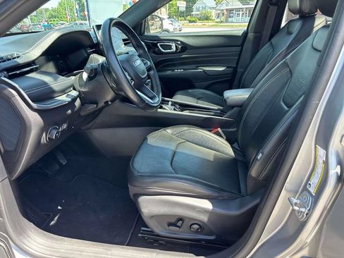 Used 2022 Jeep Compass High Altitude AWD/4WD image 9