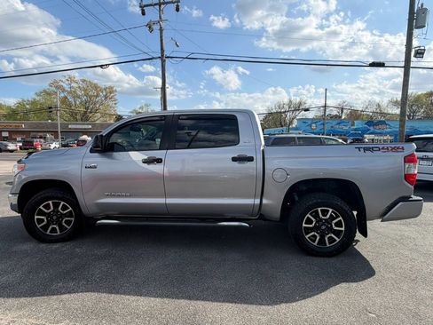 Used 2016 Toyota Tundra SR5 w/ TRD Off Road Package image 6