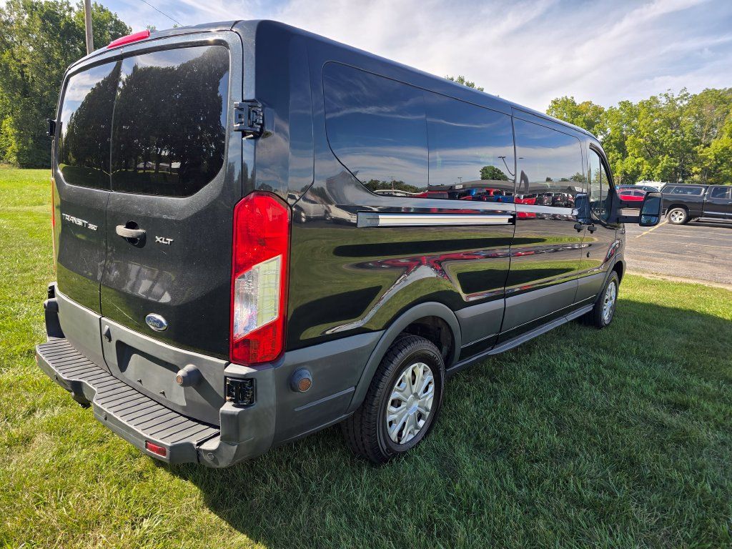 Used 2015 Ford Transit 350 XLT RWD image 7