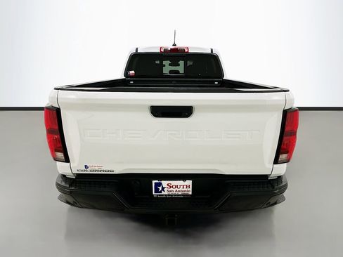 Used 2024 Chevrolet Colorado Z71 w/ Z71 Convenience Package 2 image 6