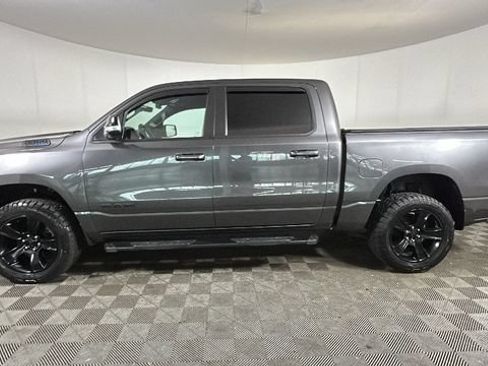 Used 2022 RAM 1500 Big Horn AWD/4WD image 5