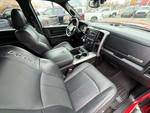 Used 2018 RAM 1500 Rebel w/ Luxury Group image 7
