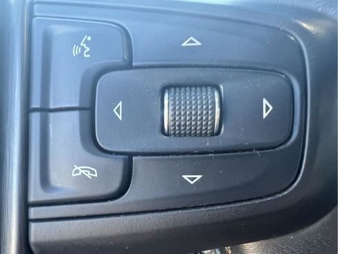 Used 2019 GMC Sierra 1500 AT4 image 16