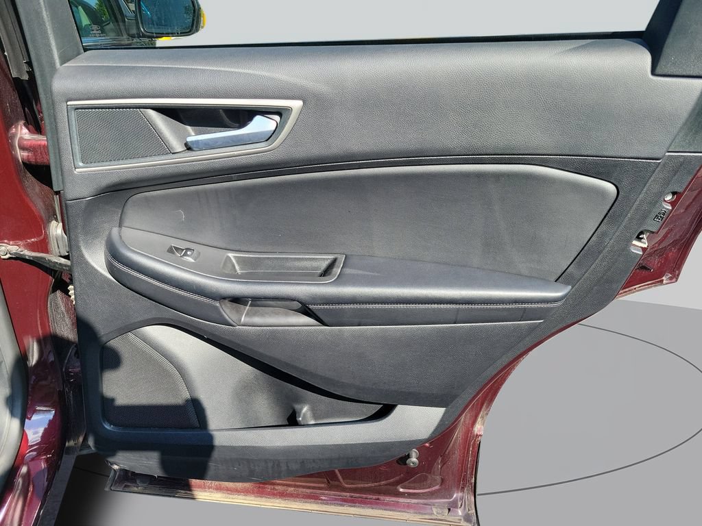 Used 2024 Ford Edge SEL AWD/4WD image 36