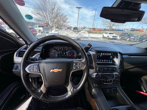 Used 2019 Chevrolet Tahoe LT image 41