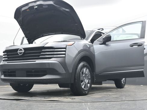 New 2026 Nissan Kicks S image 40