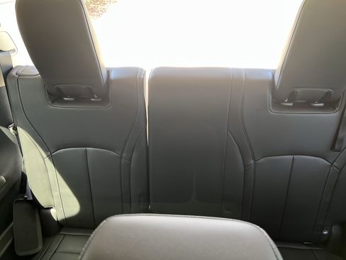 Used 2022 INFINITI QX60 Sensory w/ Vision Package image 33