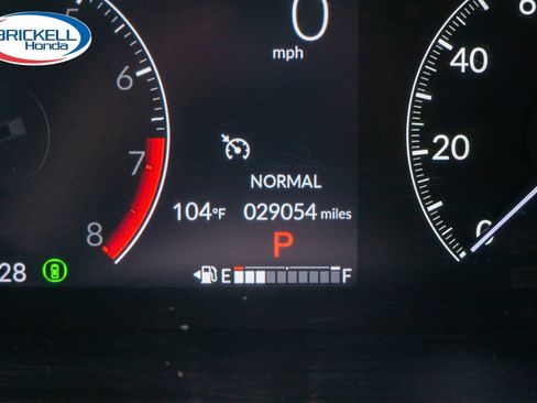 Certified 2024 Honda HR-V LX image 33