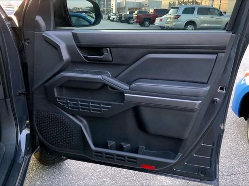 Used 2024 Toyota Tacoma SR5 RWD image 21