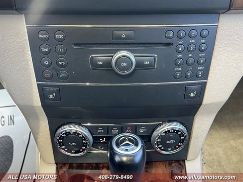 Used 2010 Mercedes-Benz GLK 350 4MATIC image 36