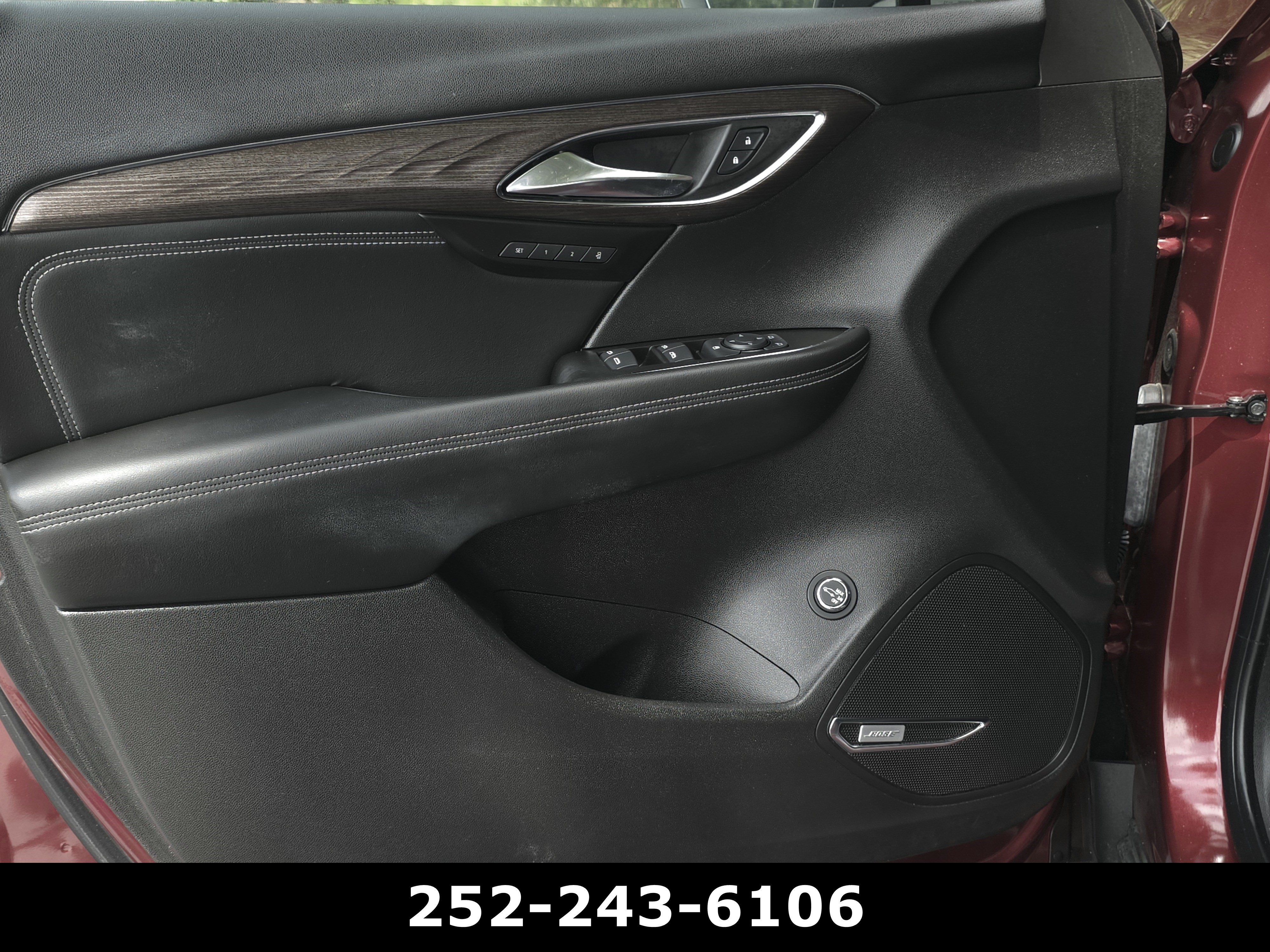 Used 2023 Buick Envision Avenir FWD image 28