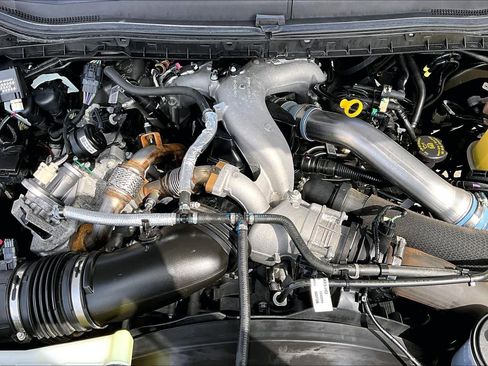 Used 2022 Ford F250 Lariat w/ Tremor Off-Road Package image 34