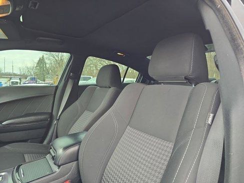 Used 2018 Dodge Charger GT w/ Driver Confidence Group image 18