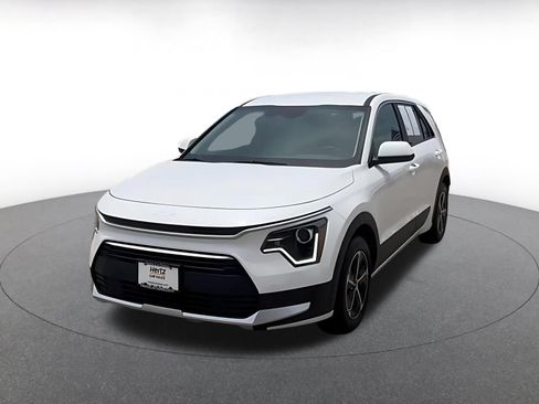 Used 2026 Kia Niro LX FWD image 7